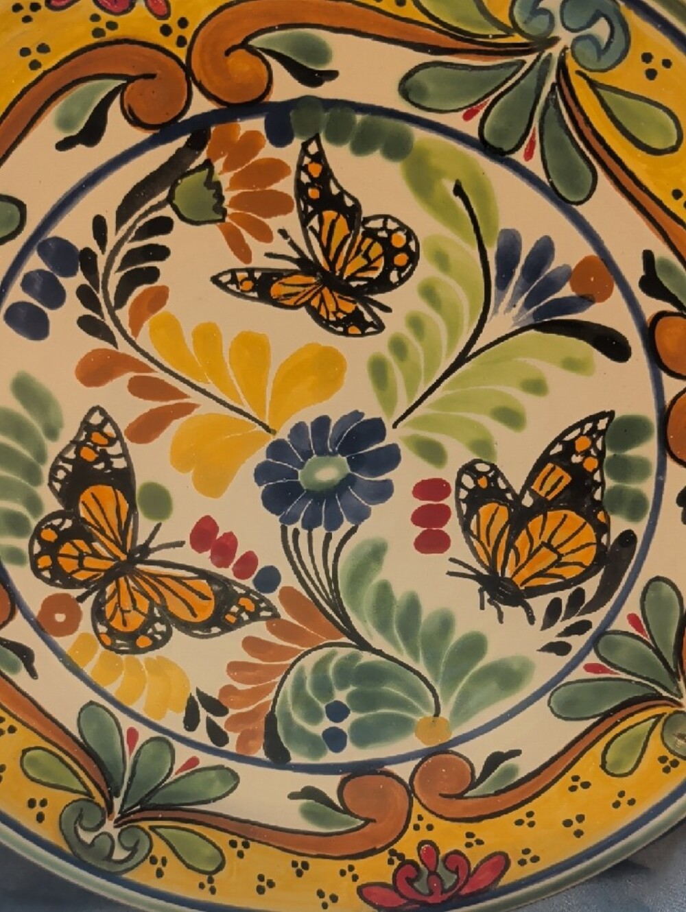 Gorgeous Butterfly Platter - Picture 2 of 10
